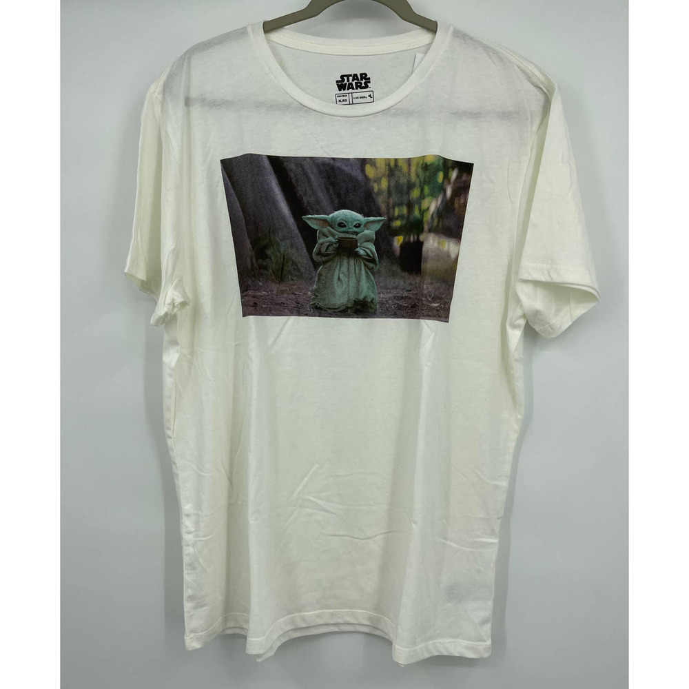 Star Wars Mandolorian Grogu Old Navy Unisex White Tshirt Tee NEW Size XL